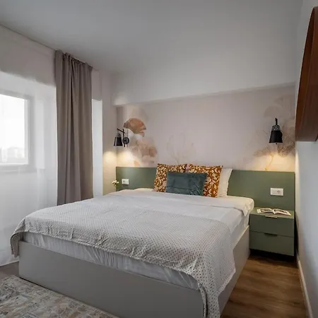 Апартаменти Amazing View - 3br - Piata Unirii *