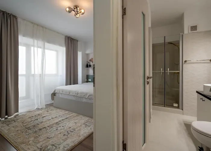 Amazing View - 3br - Piata Unirii Apartment Bucharest